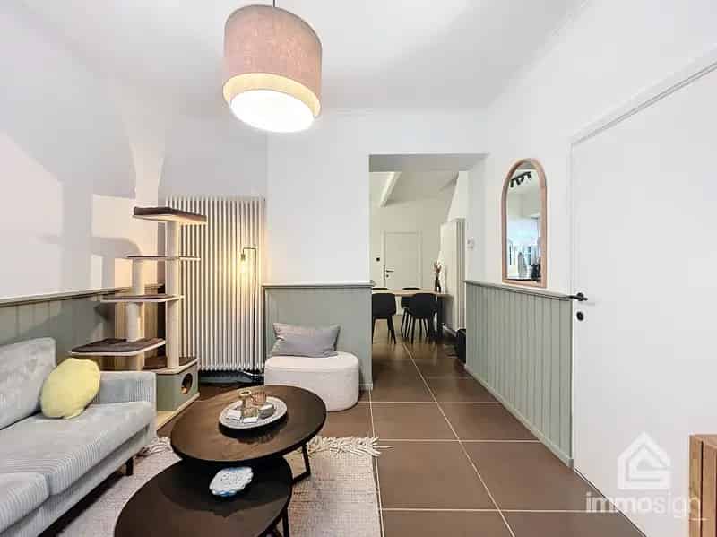 Huis te koop Bree: Instapklare 2 Slaapkamers Stadswoning