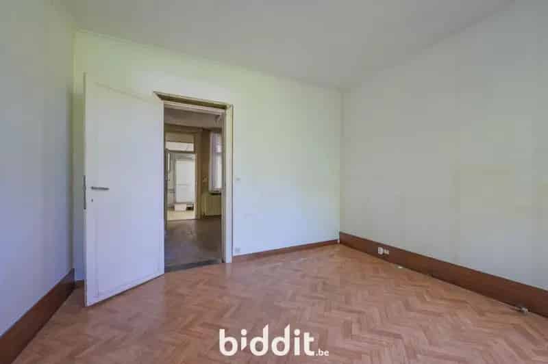 Rustig Gelegen Open Bebouwing Te Renoveren