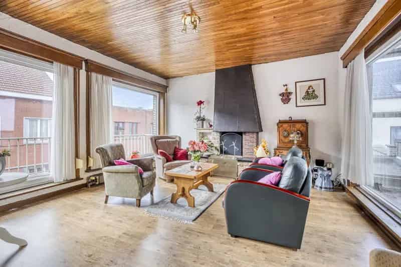 Duplex Appartement te Huur 3 slaapkamers Landen