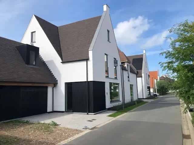 Nieuwbouwwoning te huur nabij centrum
