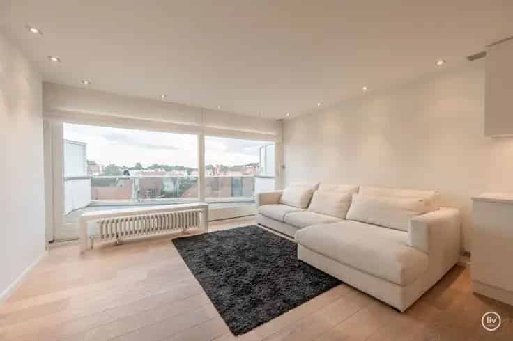 Penthouse Te Koop Nabij Dumortierlaan