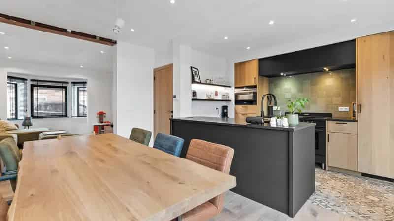 Huis te koop Lommel 3 slaapkamers tuin garage