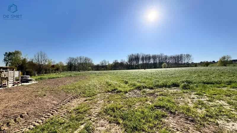 Bouwgrond 1218m² - 2 bouwlagen - Groene omgeving