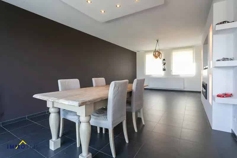 Instapklare woning, rustig gelegen en 5 kamers