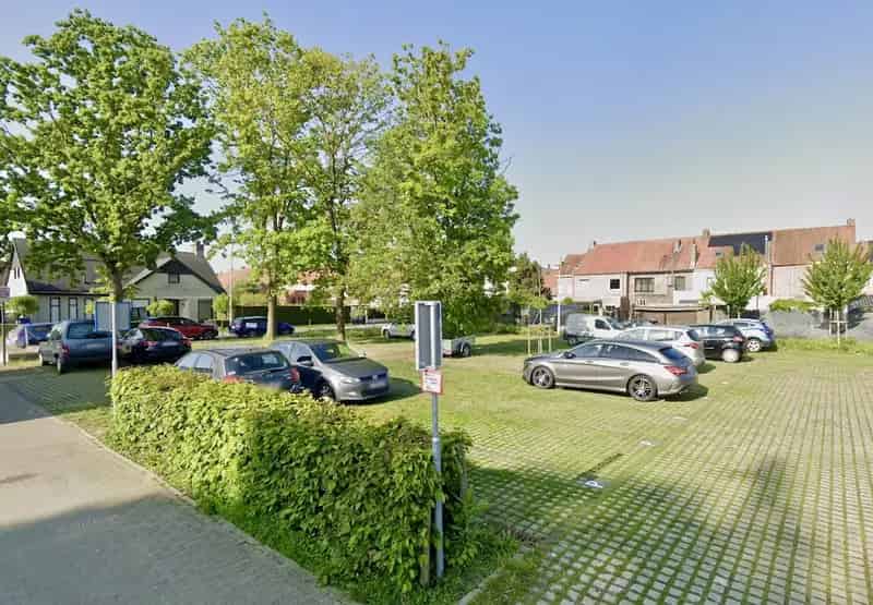 Autostaanplaats te huur Eeklo Centrum