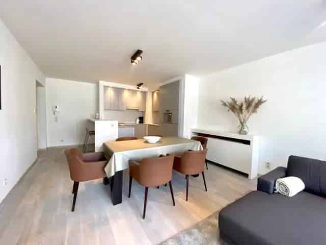 Appartement te Huur Brussel Rogier 2 slaapkamers 90m²