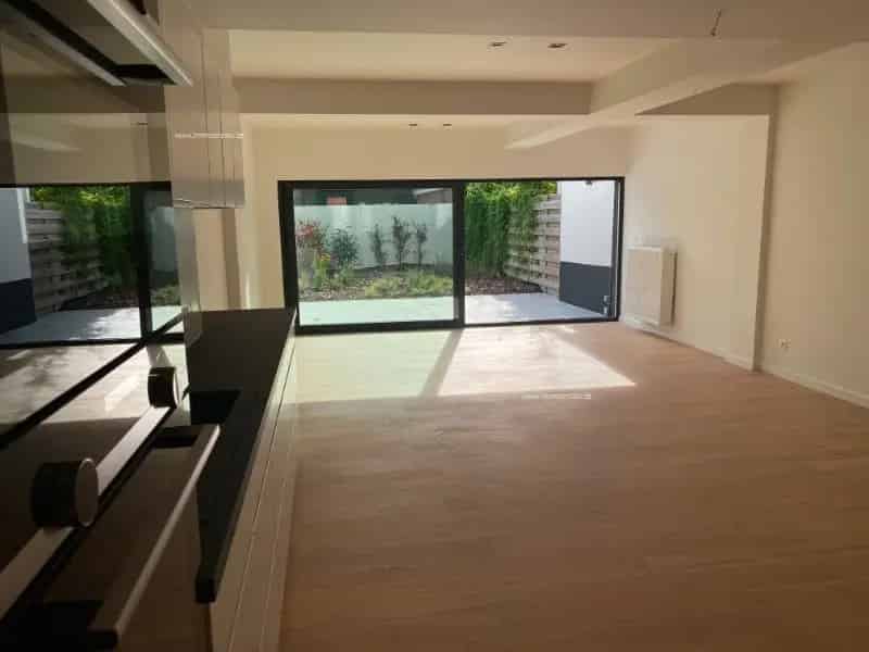 Appartement te koop Deurne 1 slaapkamer 80m2 tuin terras
