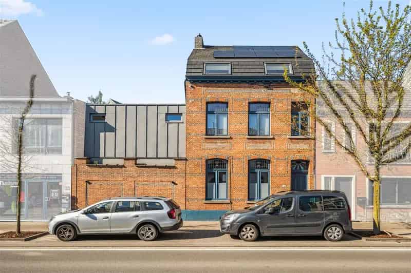 Grote 5-kamer woning te huur met tuin en garage