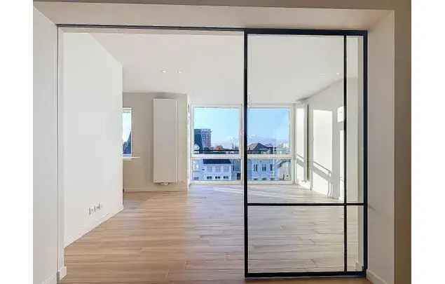 Huur 3 slaapkamer appartement van 119 m² in Ghent