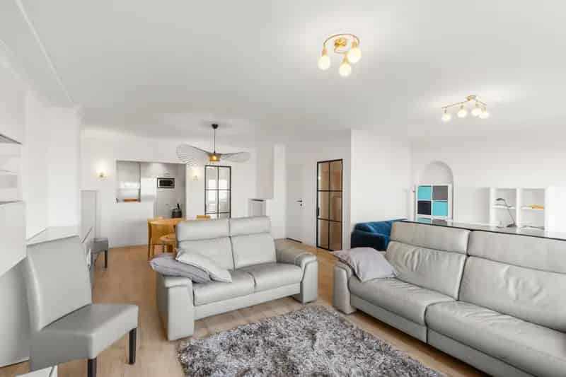 Ruim 3 Slaapkamer Appartement Middelkerke Zeezicht