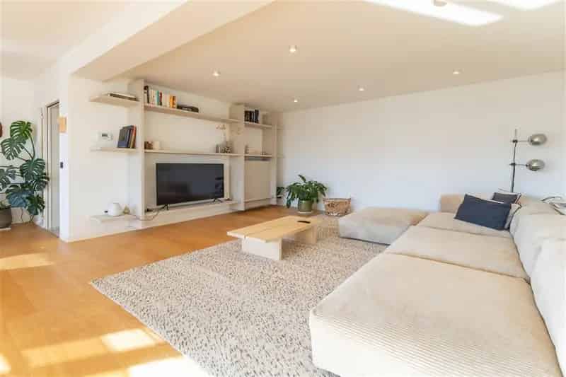 Appartement te koop Hoboken 3 slaapkamers 2 badkamers terras