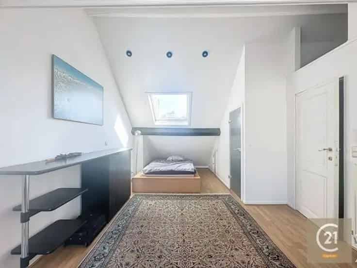 Studio Te Koop Brussels - Luxe appartement vlakbij Cinquantenairepark