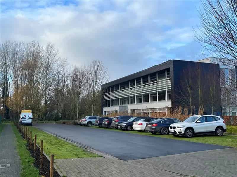 Kantoren te Huur Ecologisch Logistiek Gebouw