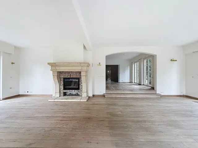 Villa te huur Waterloo 500m² 2500m² grond