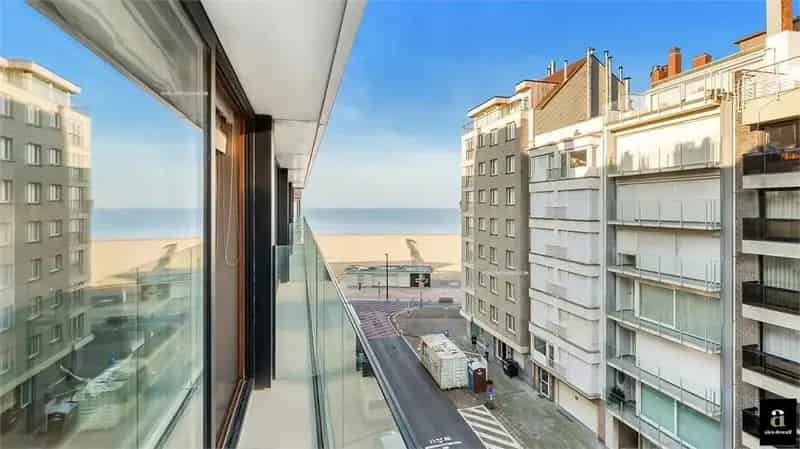 Studio te Koop Knokke: Appartement met Zeezicht
