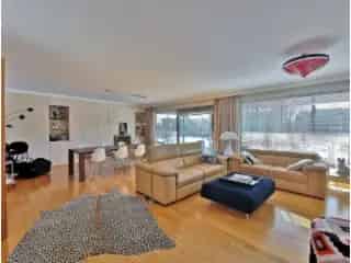 Appartement te huur Sint-Lambrechts-Woluwe 144m² 3 slaapkamers