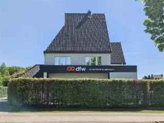 Kantoor te Koop Genk 240m² Parking