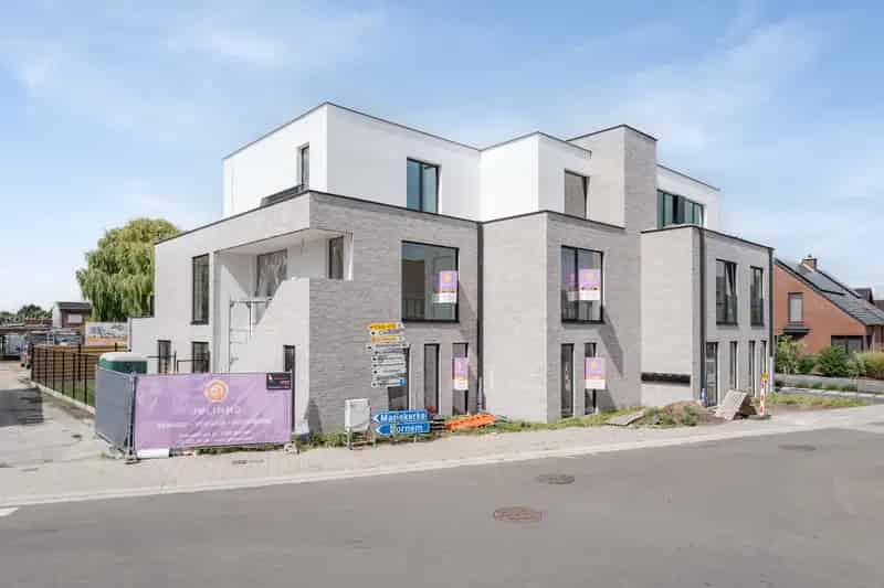 Nieuwbouwappartement met tuin te koop Sint-Amands