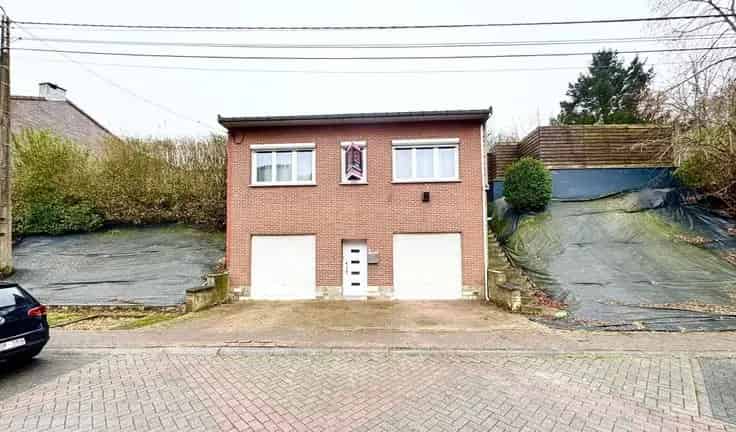 Ruime 4-Gevelwoning Montegnee 2 slaapkamers 2 garages