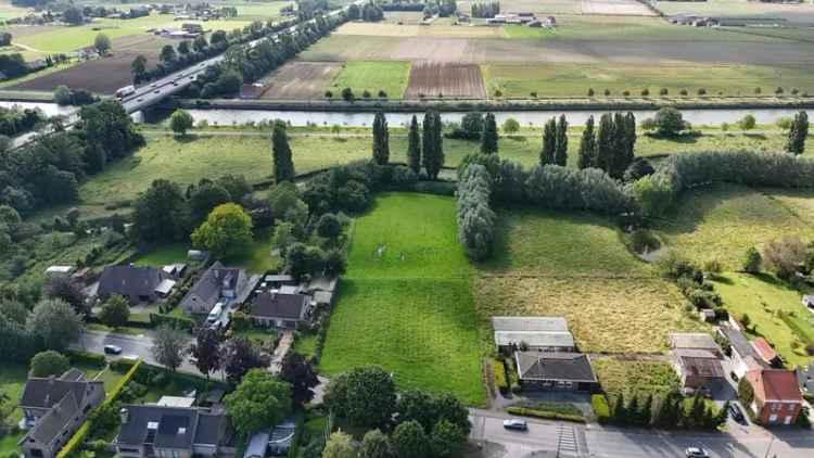 Bouwgrond Landegem Open Bebouwing 2399m²