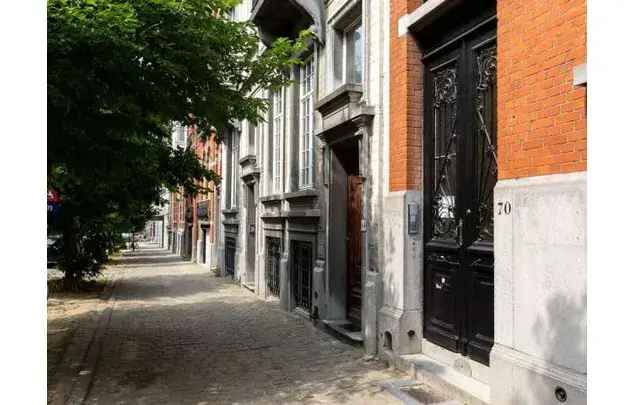 Huur 1 slaapkamer appartement van 54 m² in Brussels