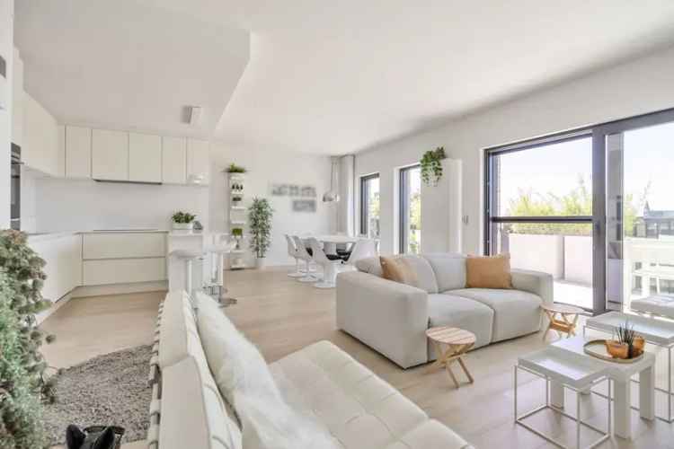 Exclusief Penthouse met 2 slaapkamers en ruim terras te Hasselt