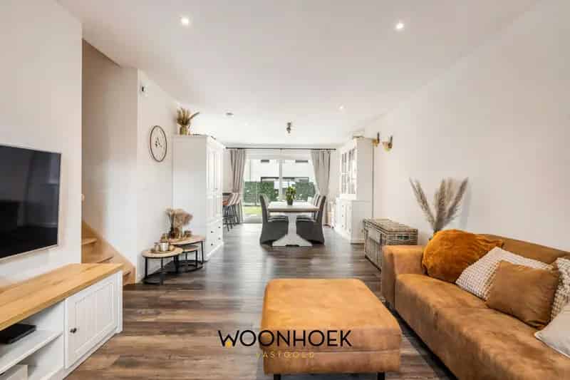 Huis te Koop Lokeren: Trendy A-label woning E-peil 7