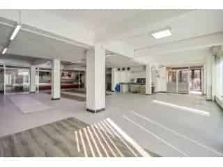 Handelspand Genk 200m2 te koop