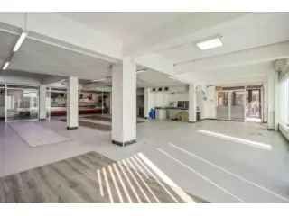 Handelspand Genk 200m2 te koop