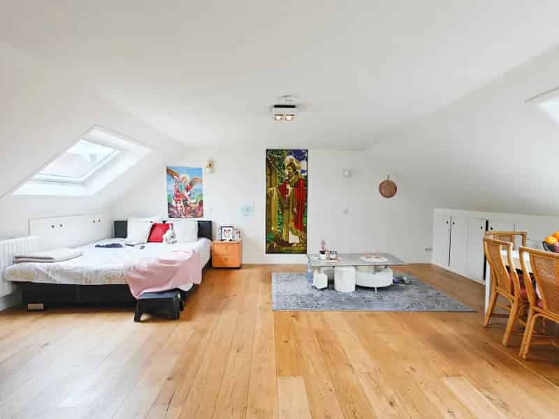 Ruime Studio te Huur Gent - Miljoenenkwartier