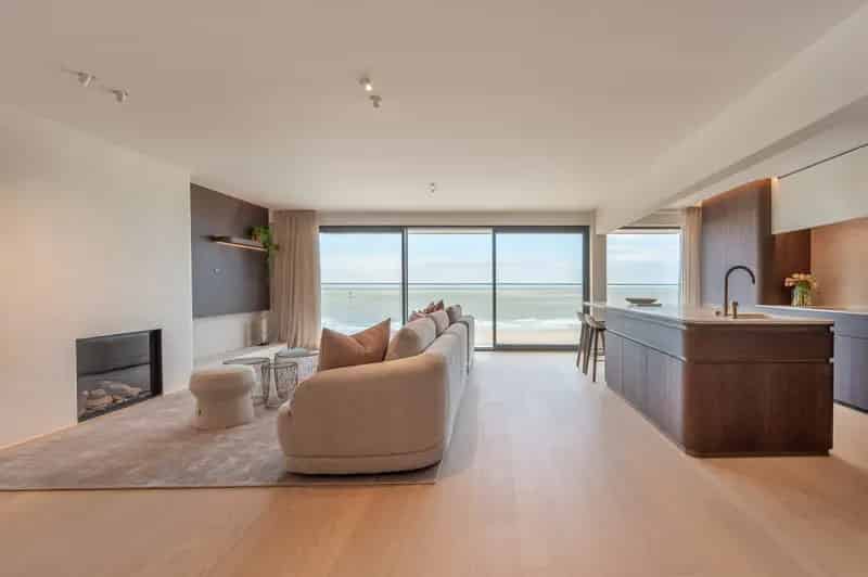 Appartement te huur Zeedijk Het Zoute: Luxe Zeezicht