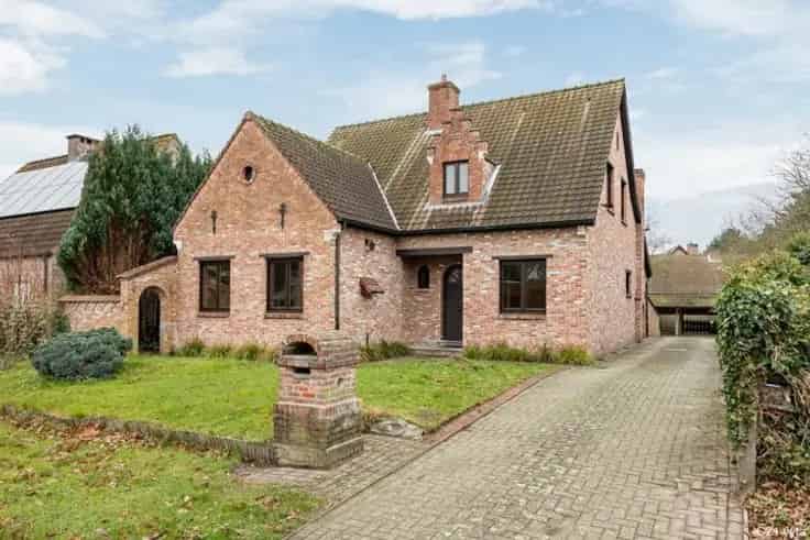 Huis Te Koop Pulle Renovatieproject 4 slaapkamers