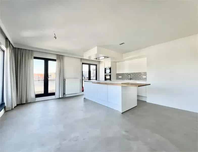 Appartement te huur Antwerpen Centrum 3 slaapkamers