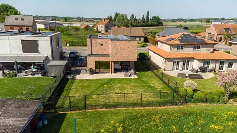 Moderne BEN woning 4 slaapkamers te huur Leest