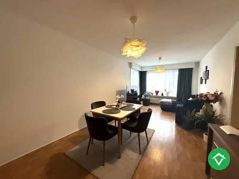 Appartement te huur Roeselare 2 slaapkamers garage