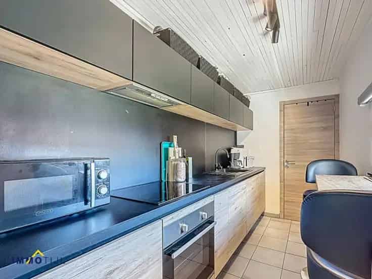 Huis Te Koop Nederhasselt: Instapklare Starterswoning