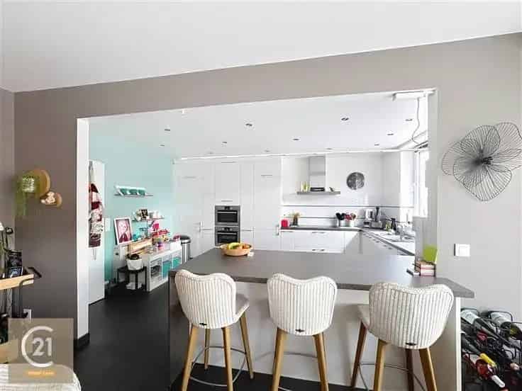 Appartement te koop Molenbeek 3 slaapkamers 140m2
