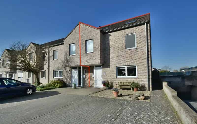 Halfvrijstaande gezinswoning 5 slaapkamers Maastricht
