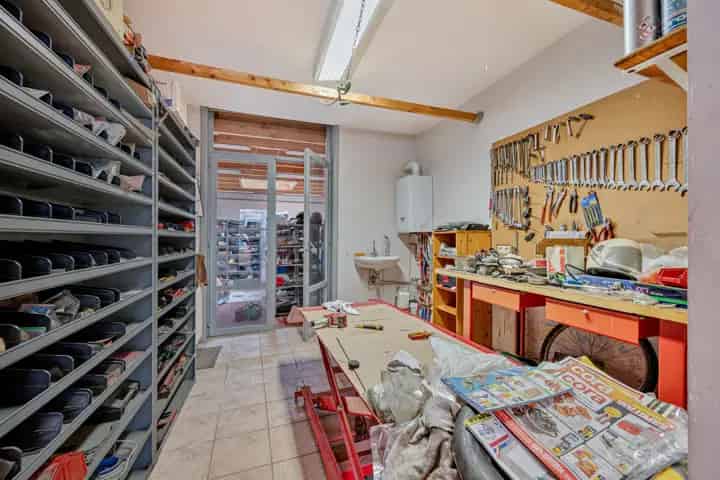 Kantoor te Koop Geraardsbergen - Handelspand met Woonst