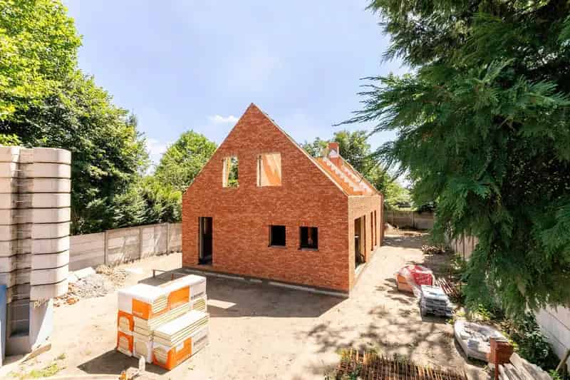 6 BTW OB 3 slaapkamers bureau dressing terras tuin