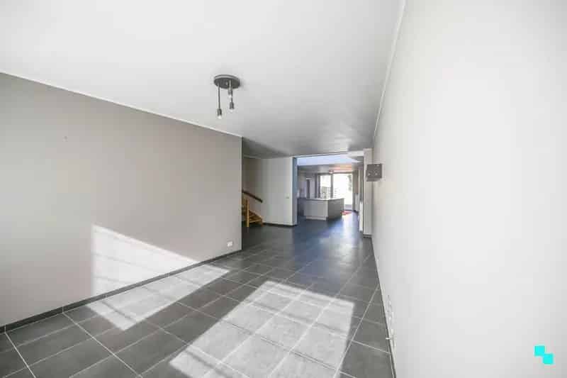 Huis te koop Oostrozebeke - 2 slaapkamers - gerenoveerd