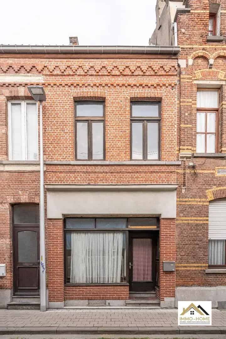 Te renoveren Rijwoning Lokeren Centrum