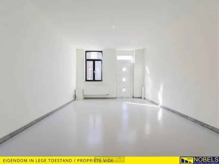 Huis Te Koop Ronse: 3 Slaapkamers, Gerenoveerd, Stadstuin