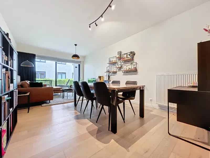 Energiezuinig Appartement te Huur met Terrassen en Autostaanplaats