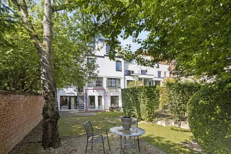 Studio te koop Heverlee: gerenoveerd instapklaar met tuin