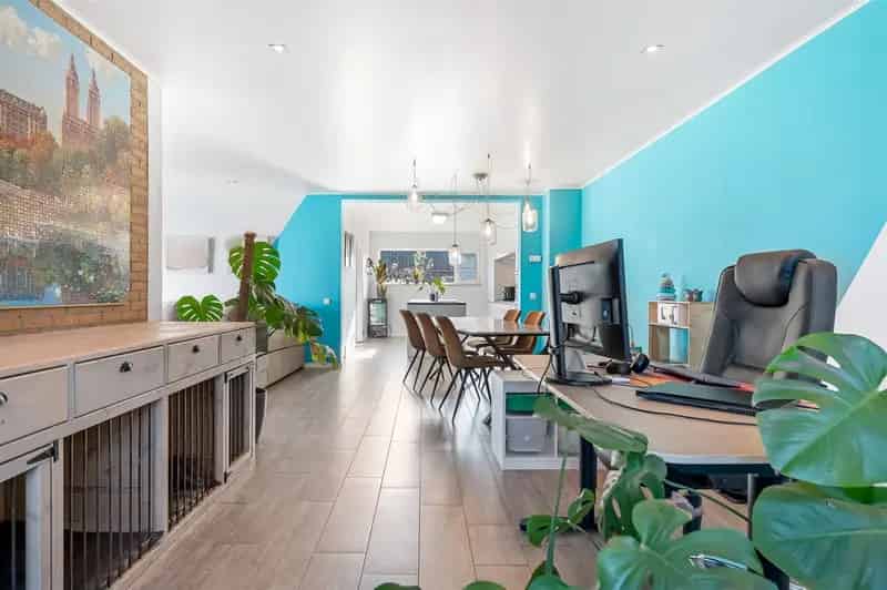 Gerenoveerde Woning Doodlopende Straat