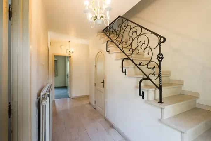 Villa te Waterloo 6 slaapkamers renovatieproject