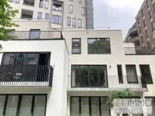 Appartement te koop Sint-Joost-ten-Node - 3 slaapkamers - Nabij Madou