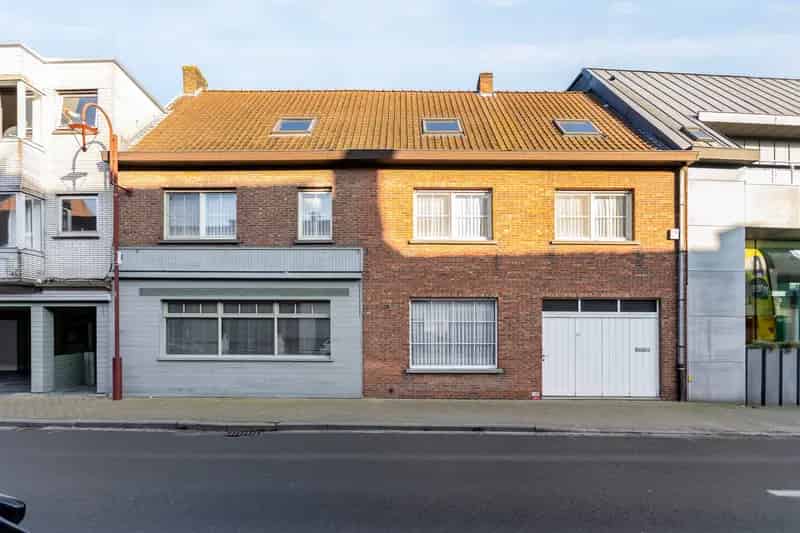 Huis te koop: Ruime gezinswoning 289m² 4 slaapkamers Grote zolder