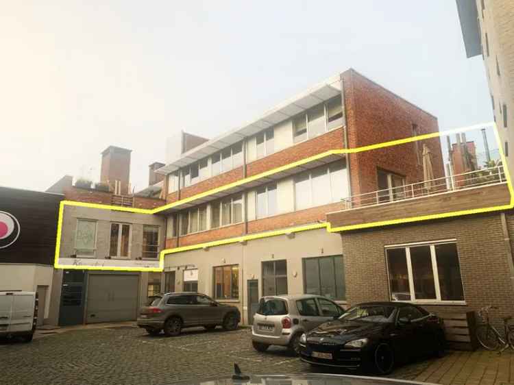 Ruime Loft met Terras 263m2 Centrum Kortrijk